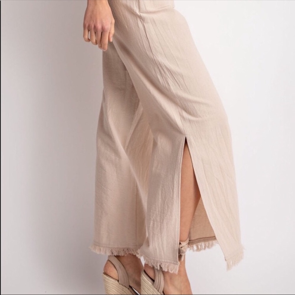 🚨 1 left! • The boho bell-bottom • - Picture 2 of 4